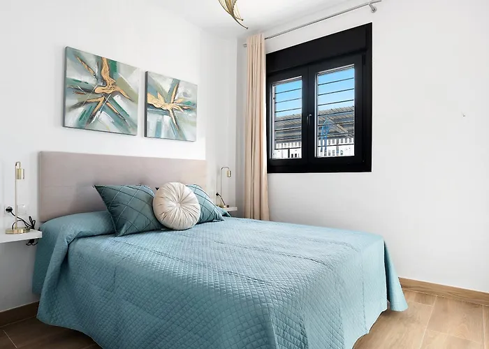 בית נופש Adosado Marol Solo Familias קוניל דה לה פרונטרה